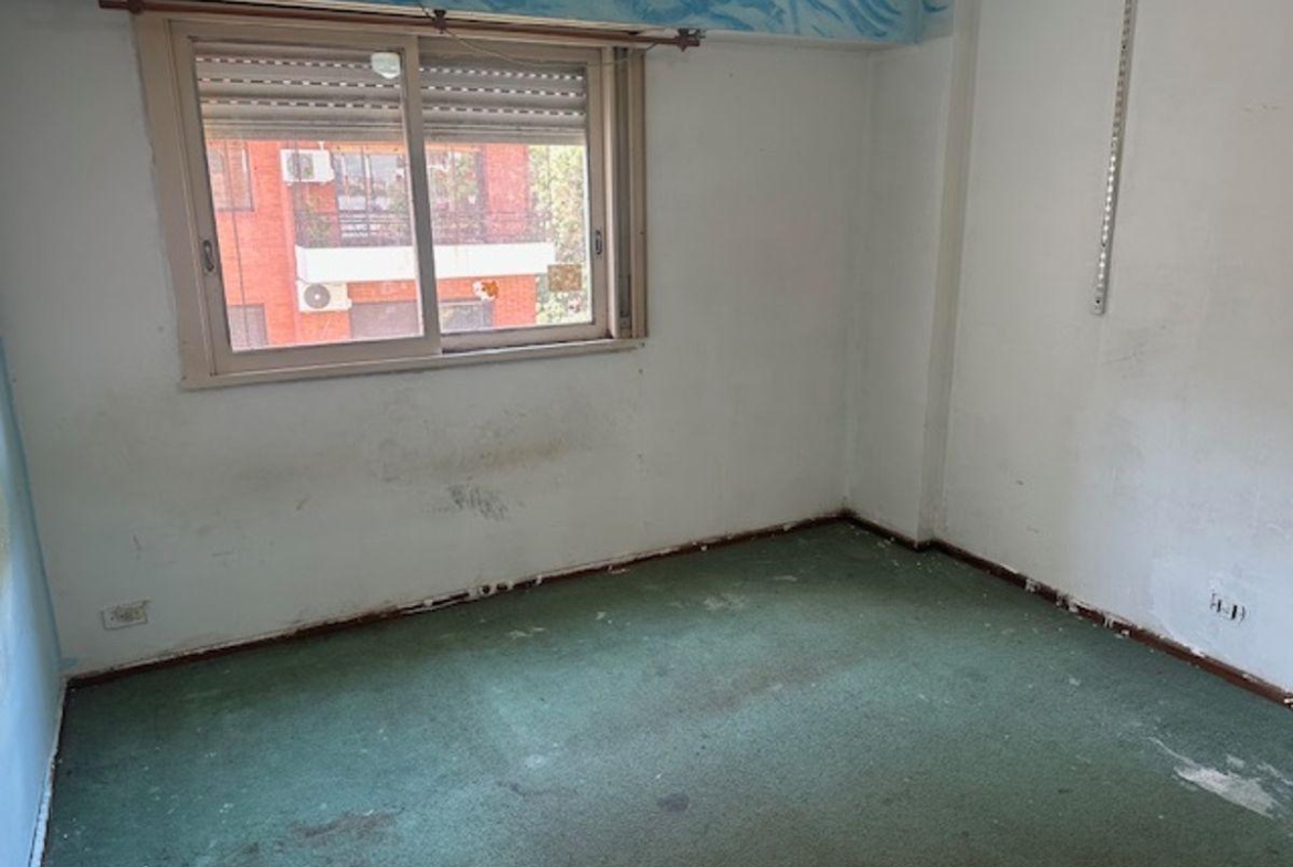Departamento de 4 Ambientes con Cochera
