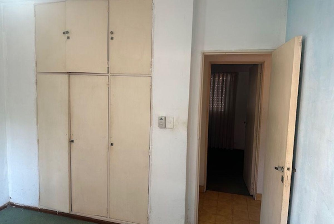 Departamento de 4 Ambientes con Cochera