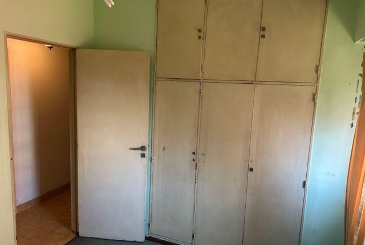 Departamento de 4 Ambientes con Cochera