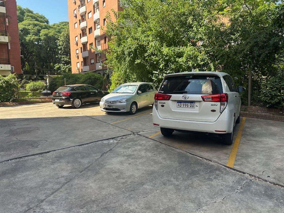 16 Departamento de 4 Ambientes con Cochera