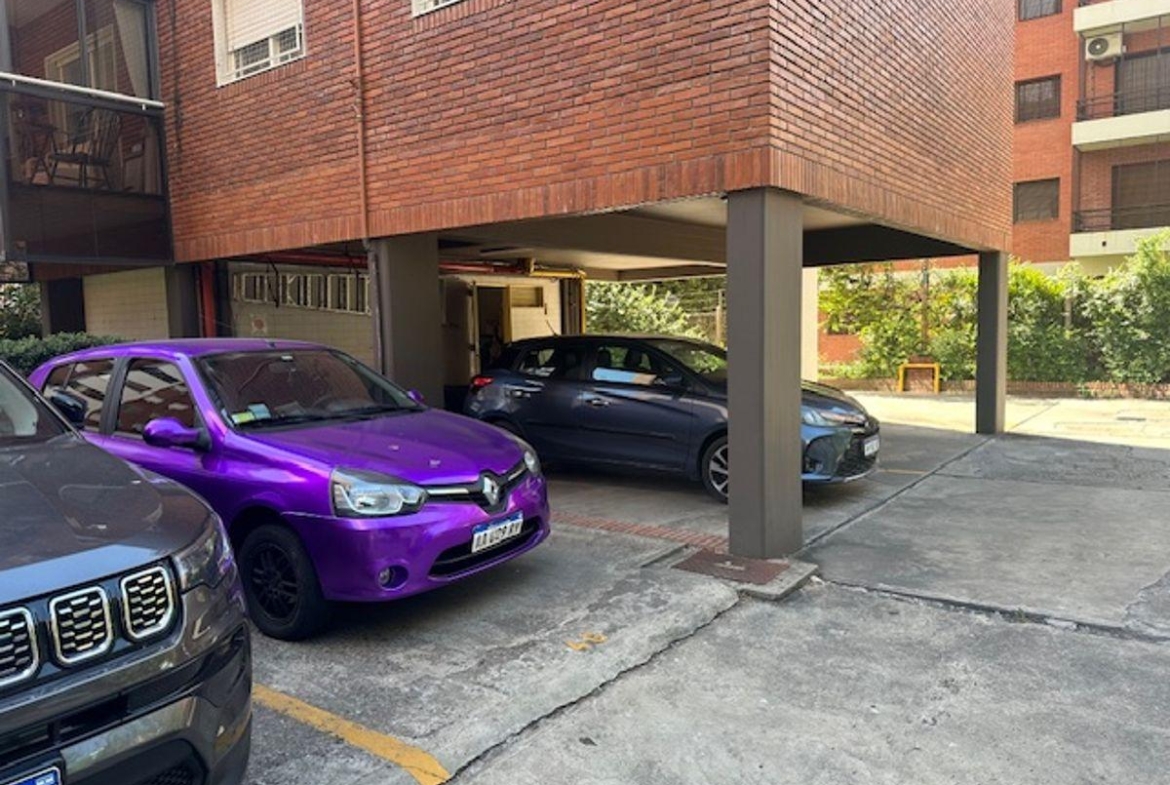 Departamento de 4 Ambientes con Cochera