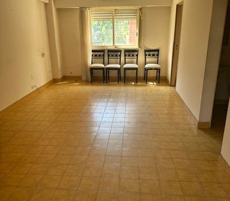 Departamento de 4 Ambientes con Cochera