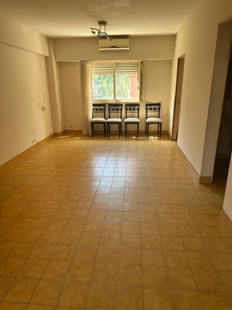 4 Departamento de 4 Ambientes con Cochera