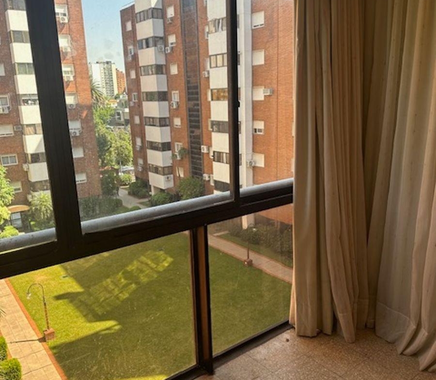 Departamento de 4 Ambientes con Cochera
