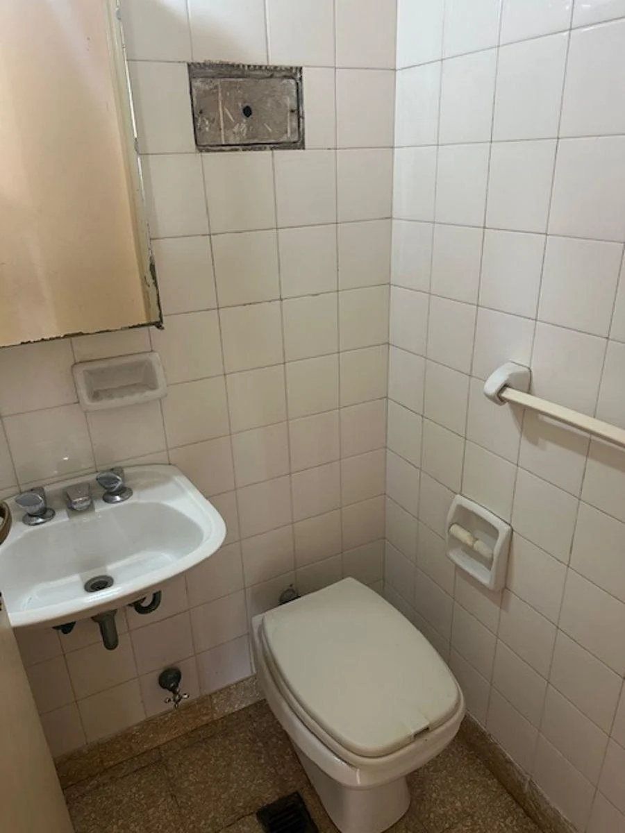 9 Departamento de 4 Ambientes con Cochera